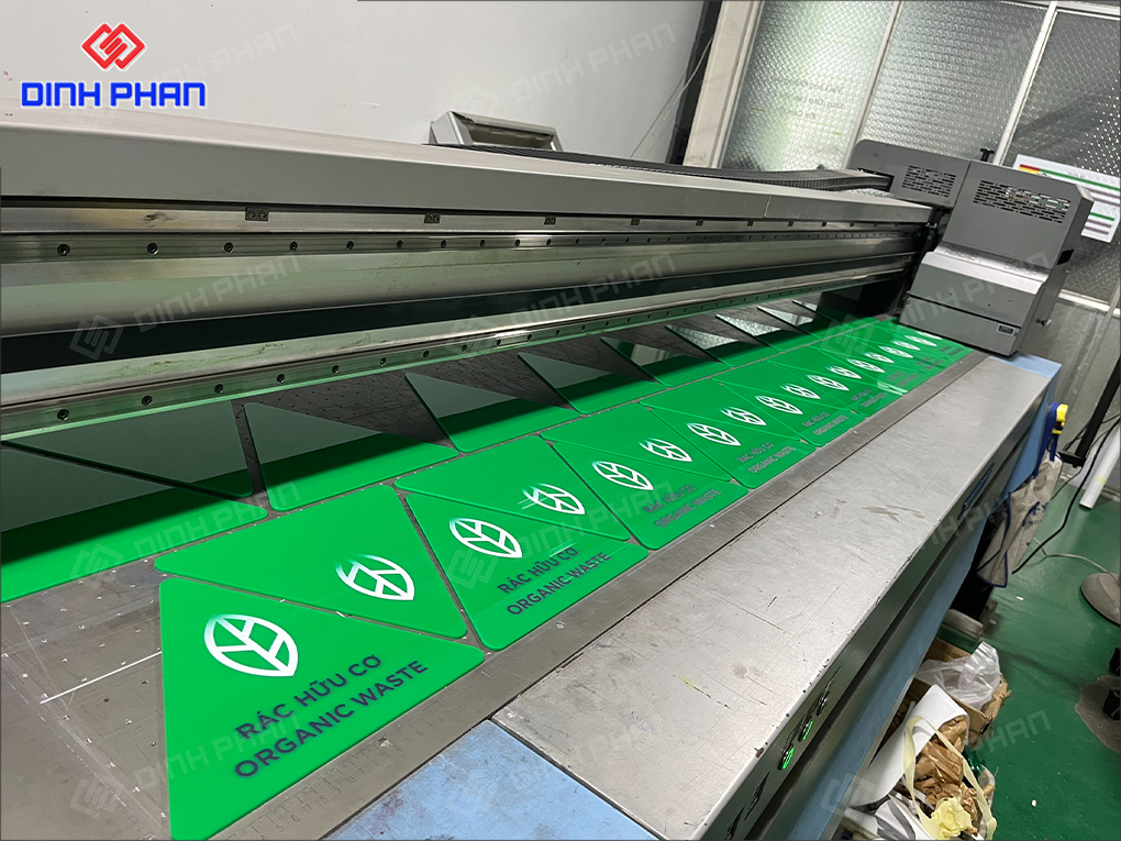 In UV phẳng Đắk Nông đa dạng, hiện đại với chất lượng cao Máy in UV phẳng