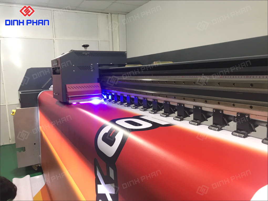 In UV cuộn giá rẻ tại BMT