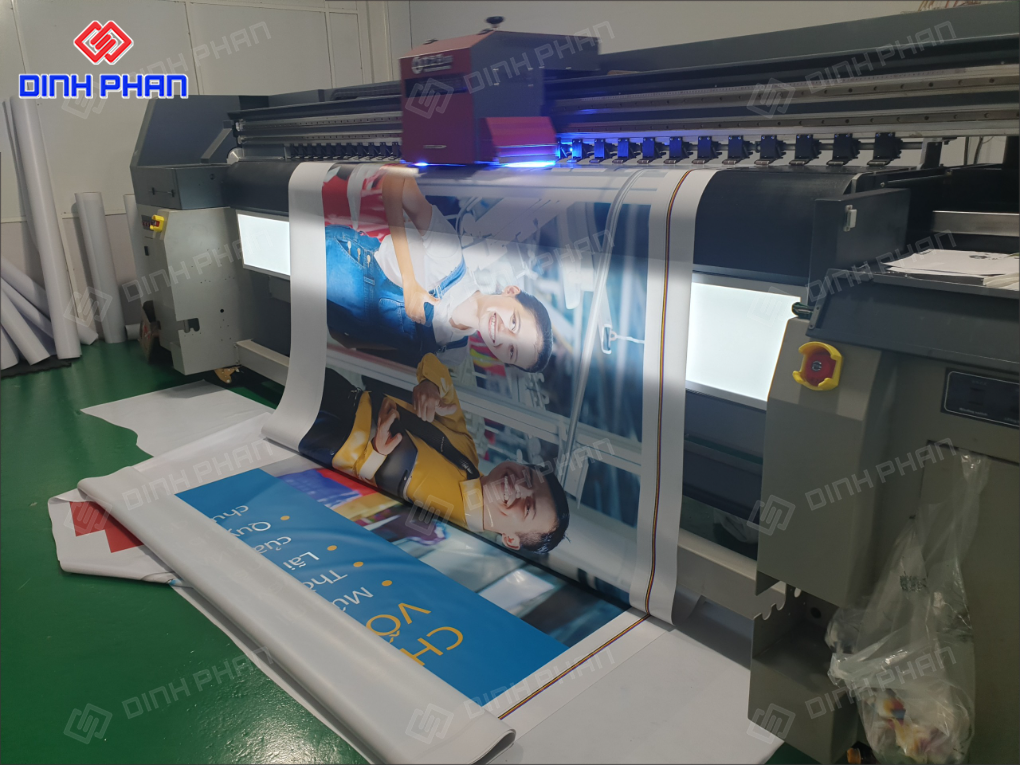 In UV cuộn giá rẻ tại BMT