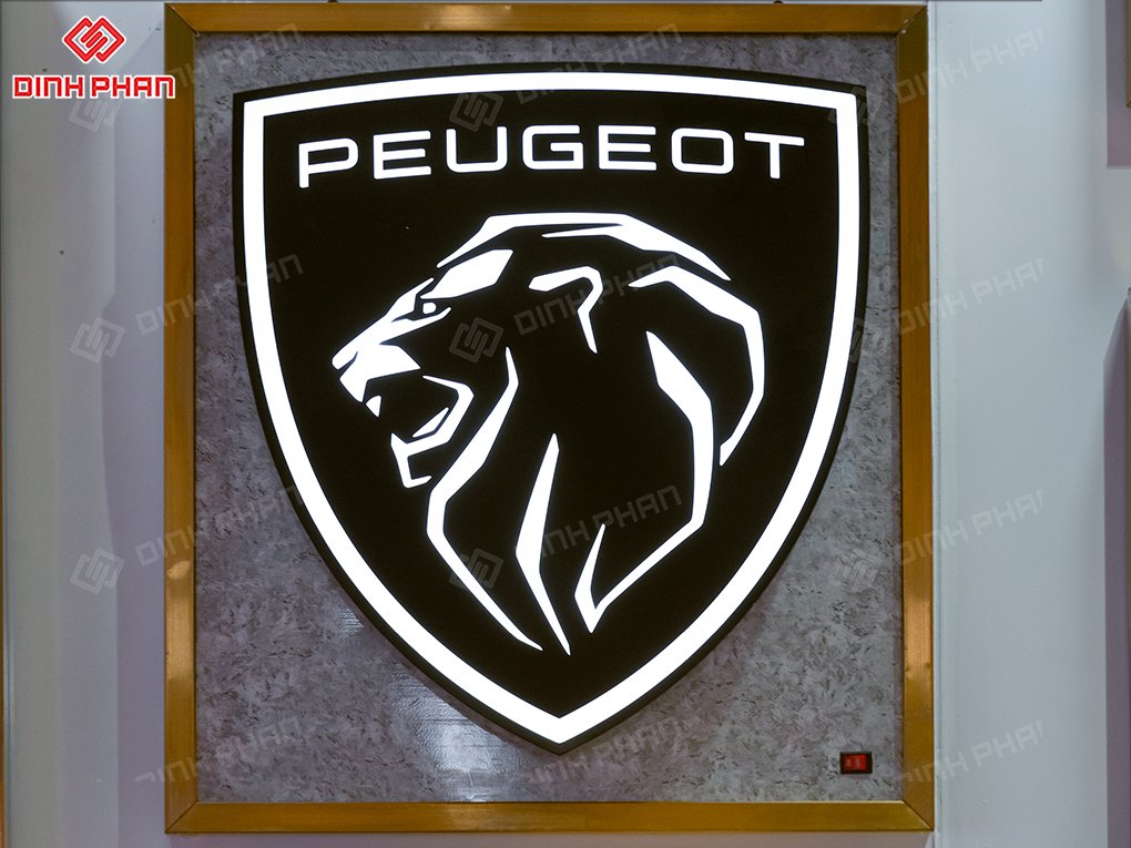 In UV mica Phú Yên cao cấp, bền đẹp cho quảng cáo hiện đại Logo