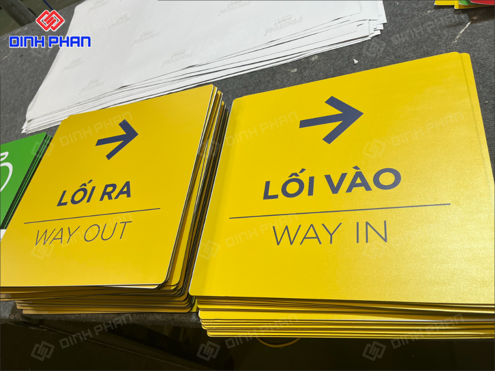 In UV trên mica tại Buôn Ma Thuột