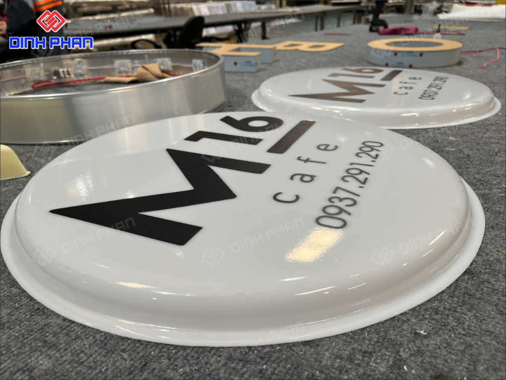 In UV trên mica tại Buôn Ma Thuột