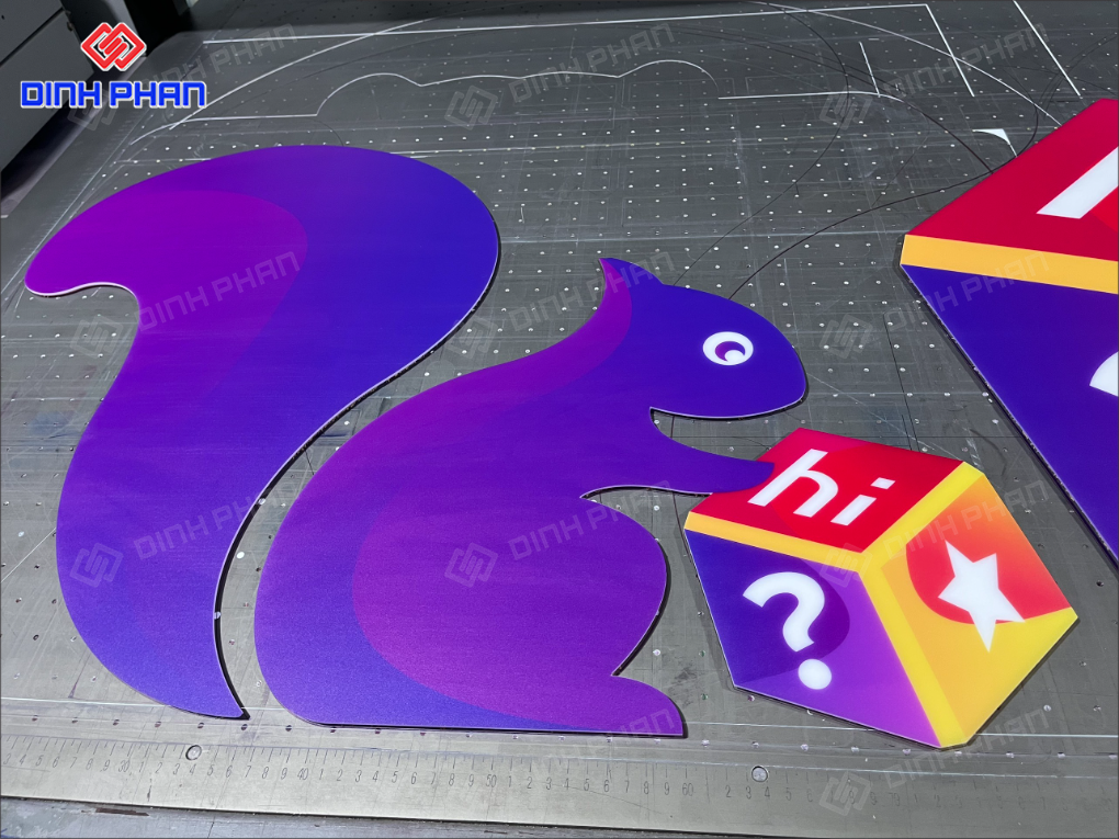 In UV trên mica tại Buôn Ma Thuột