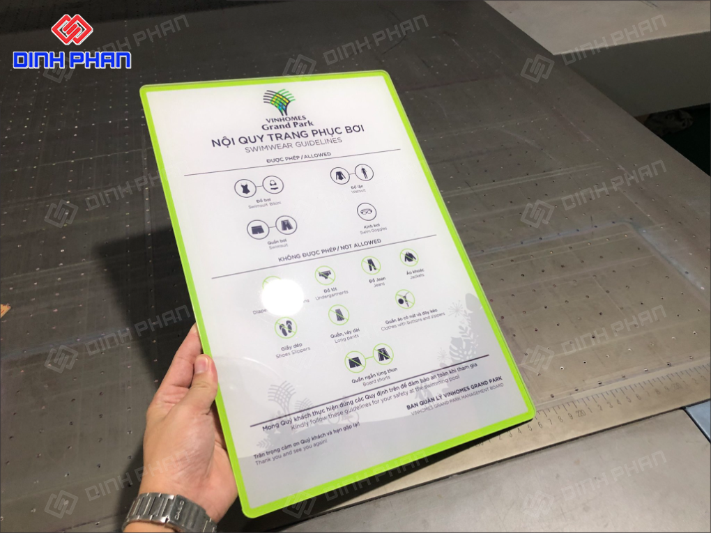 In UV trên mica tại Đắk Lắk