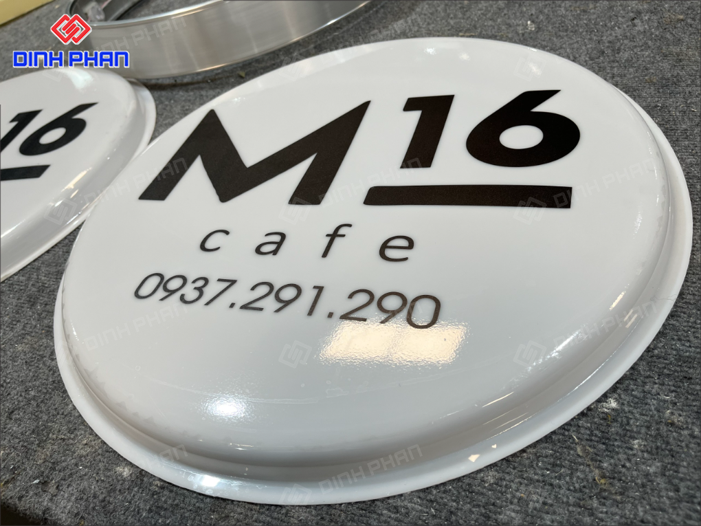 In UV trên mica tại Đắk Lắk