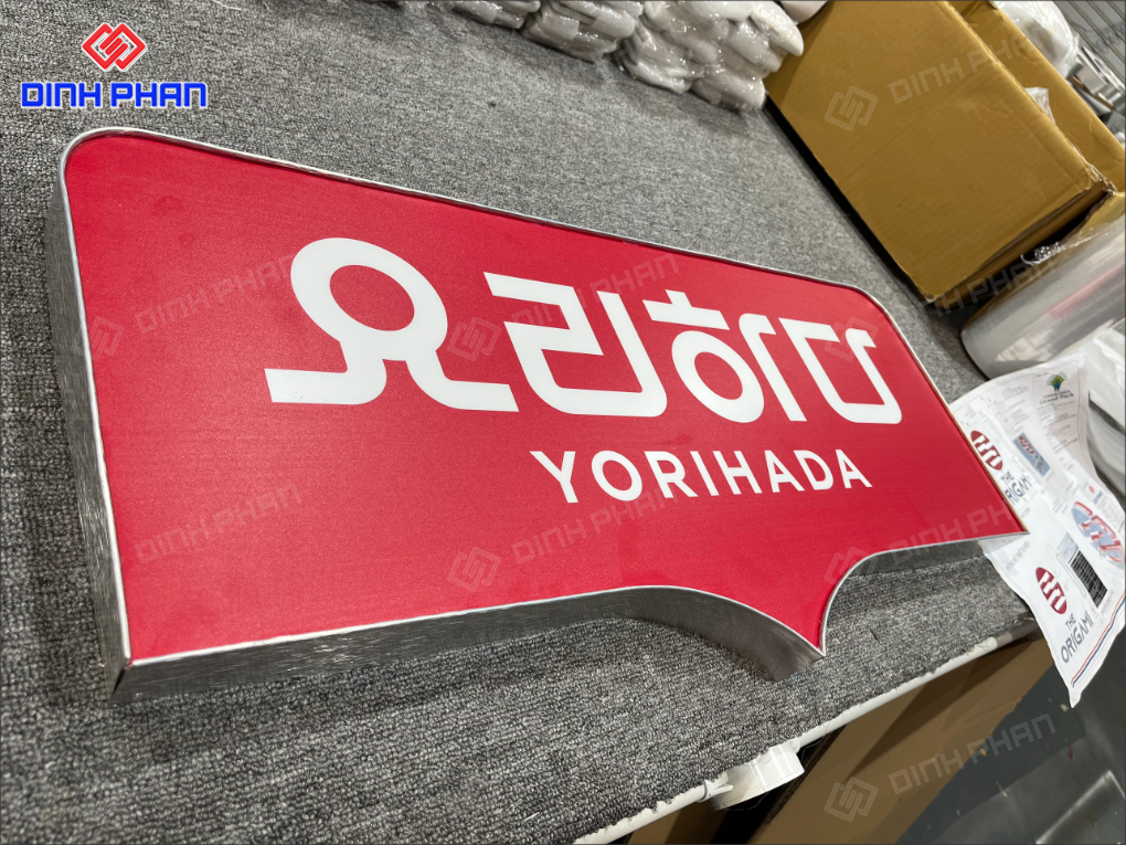 In UV trên mica tại Đắk Lắk