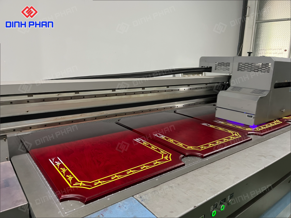 In UV trên mọi chất liệu Đắk Lắk