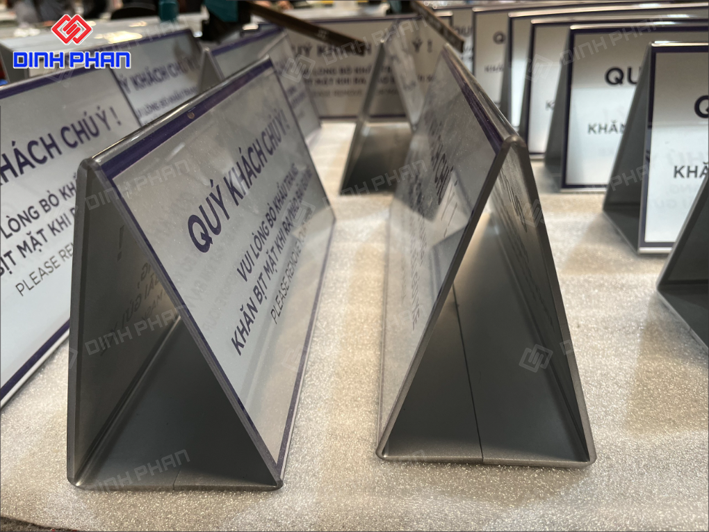 In UV trên mọi chất liệu Đắk Lắk