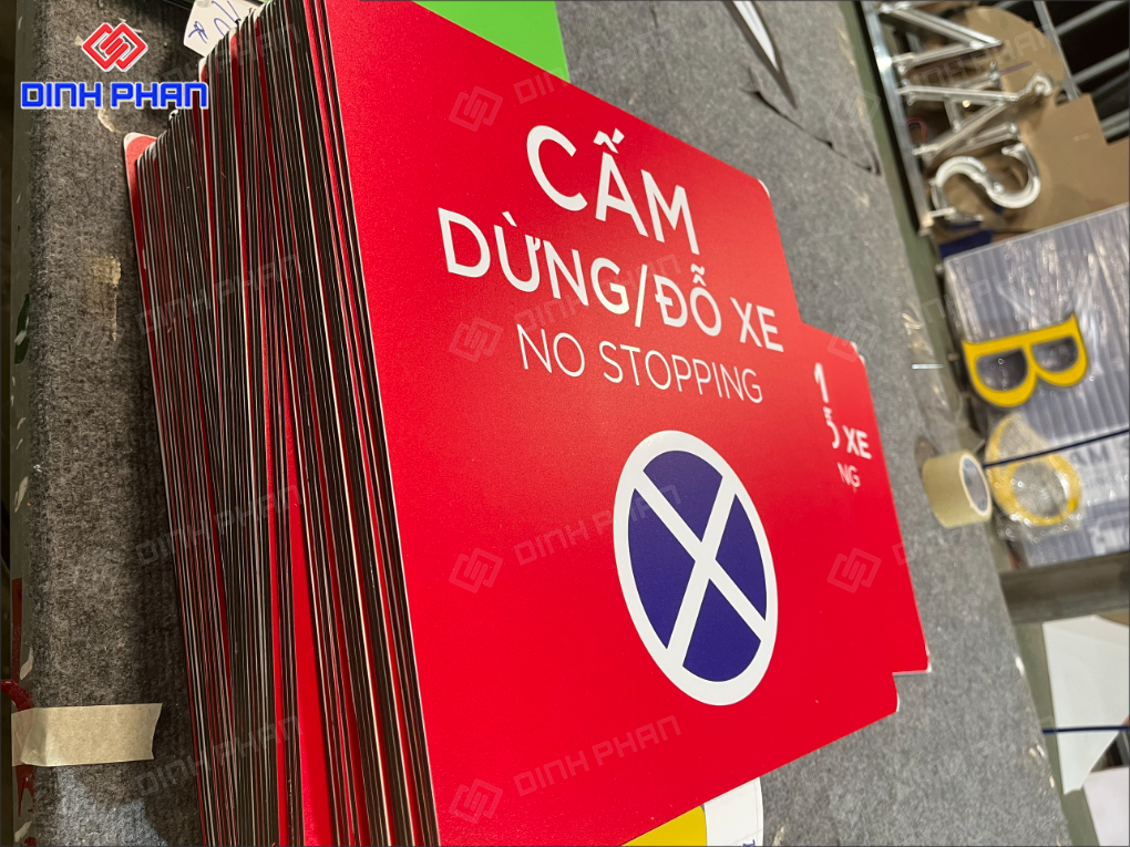 In UV trên mọi chất liệu Đắk Lắk