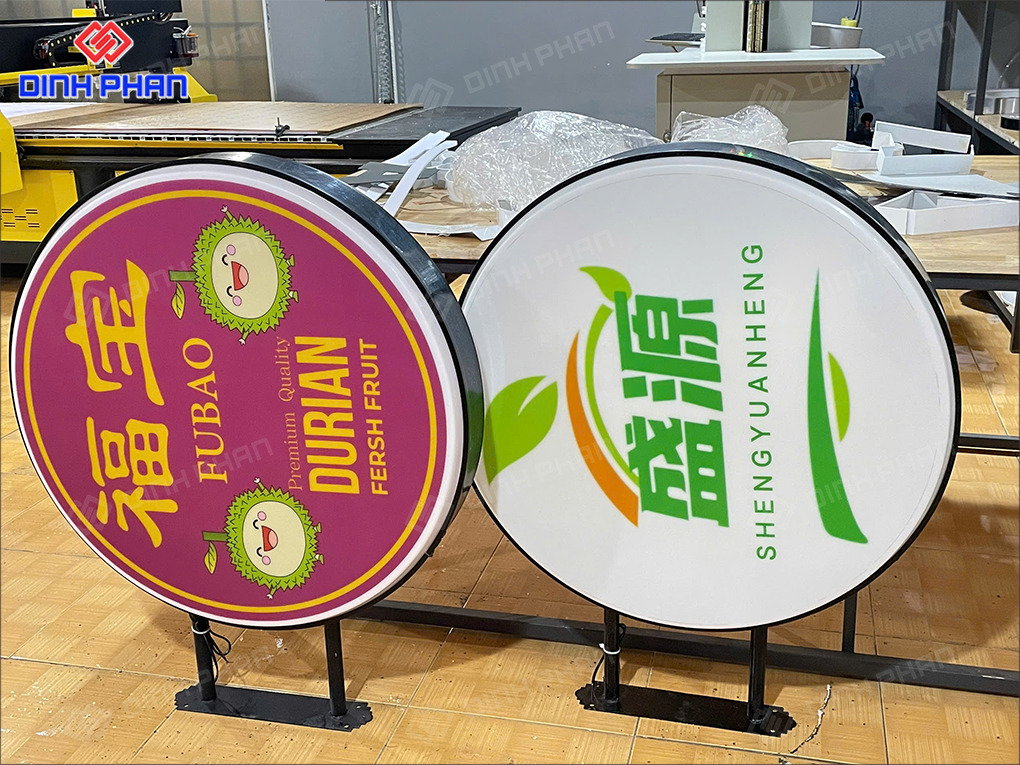 Bảng hiệu hộp đèn 