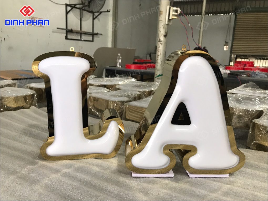 Làm chữ inox Lâm Đồng hiện đại, sang trọng Chữ inox hông inox mặt mica hút nổi