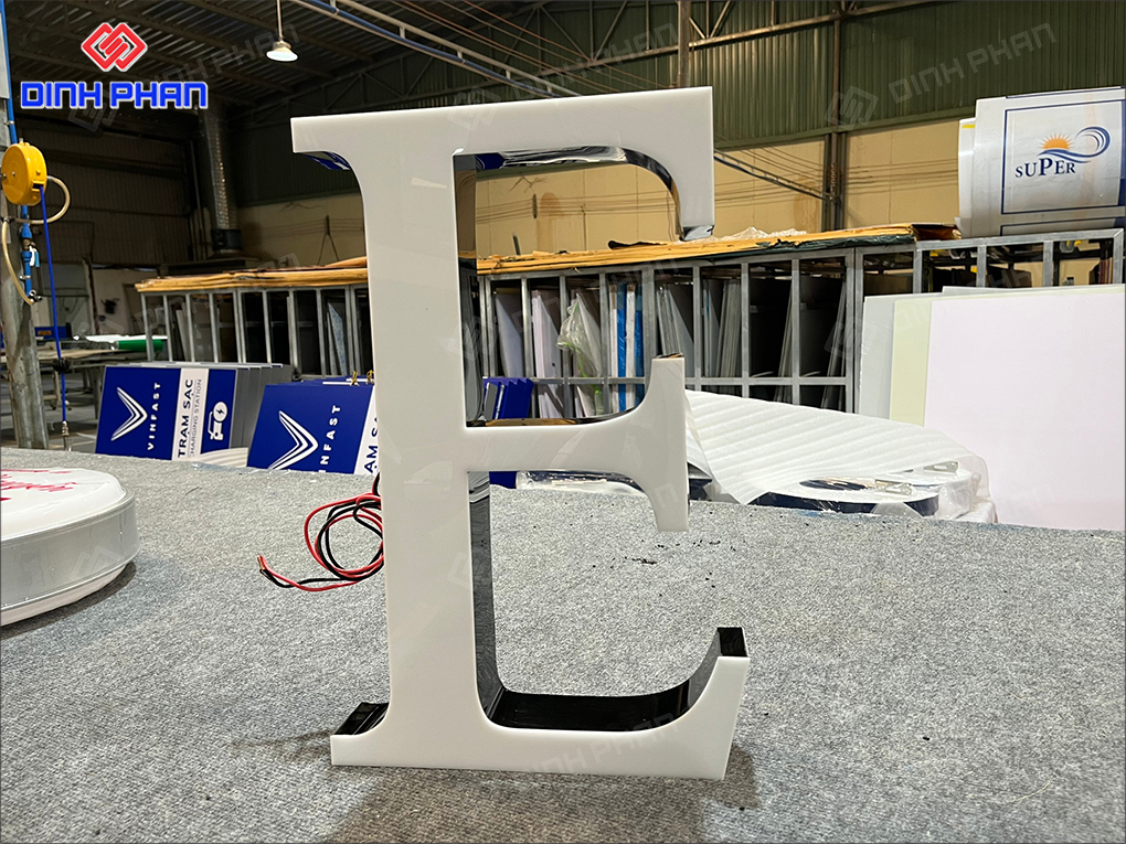 Chữ nhôm gia công 