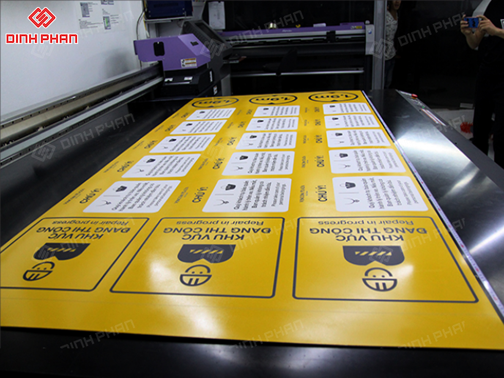 In UV phẳng Ninh Thuận