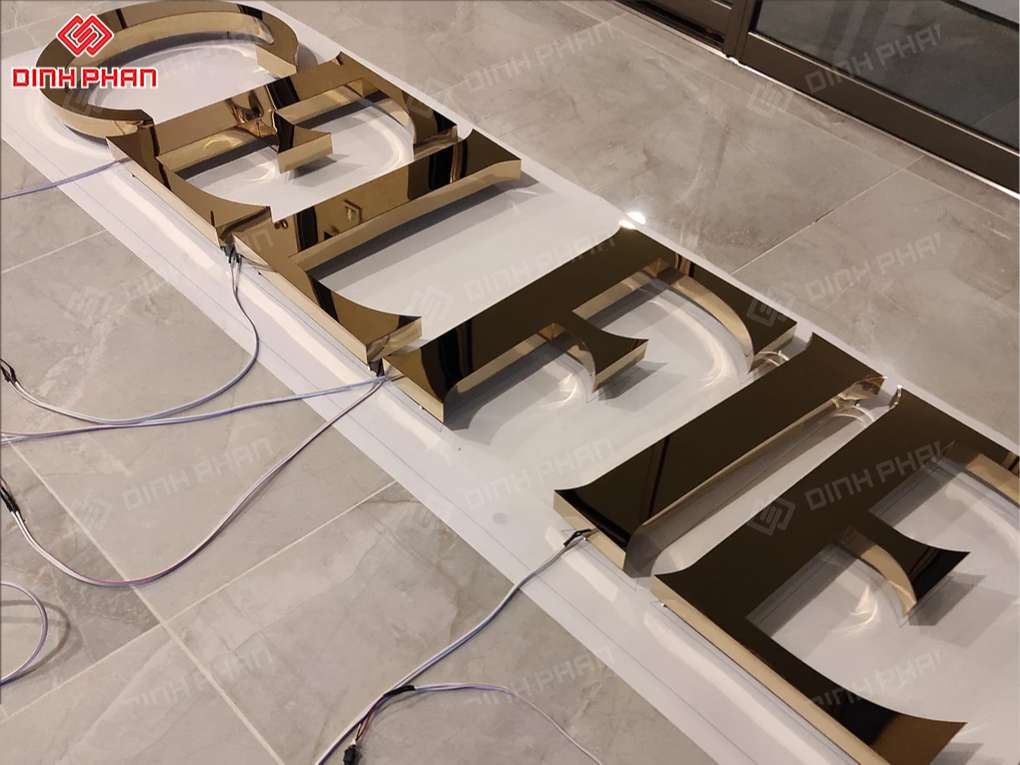 Chữ inox Quy Nhơn 