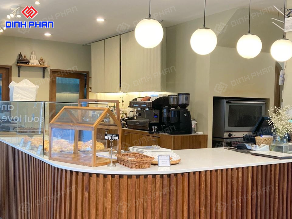 Xưởng thiết kế & đóng quầy bar BMT theo yêu cầu