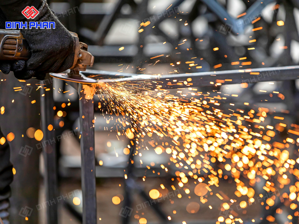 Dịch vụ cắt Fiber BMT chuyên nghiệp & giá tốt