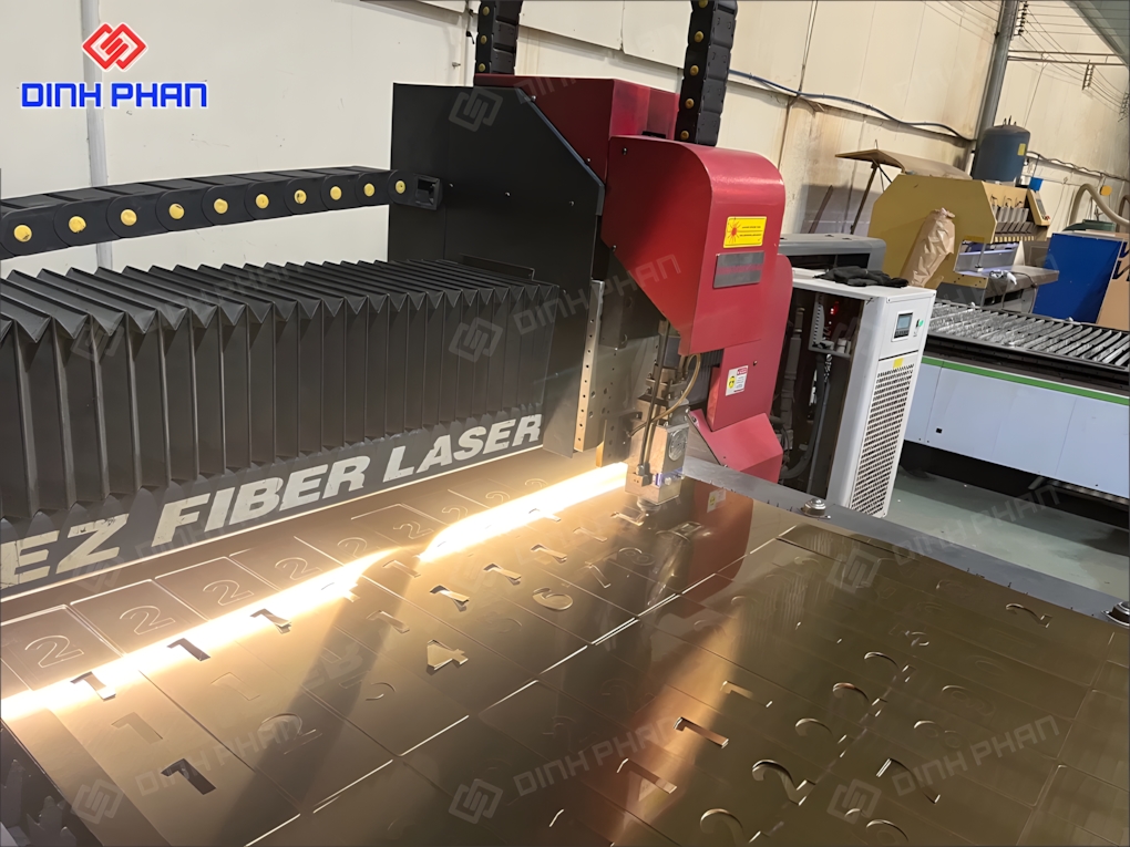 Báo giá cắt inox BMT mới nhất, kinh nghiệm tìm xưởng uy tín