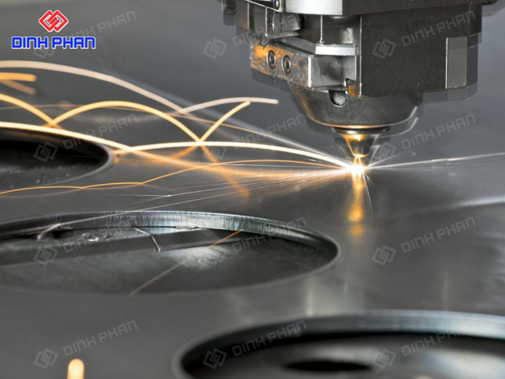 Dịch vụ cắt sắt tấm BMT: Tư vấn chọn độ dày, tối ưu vật tư