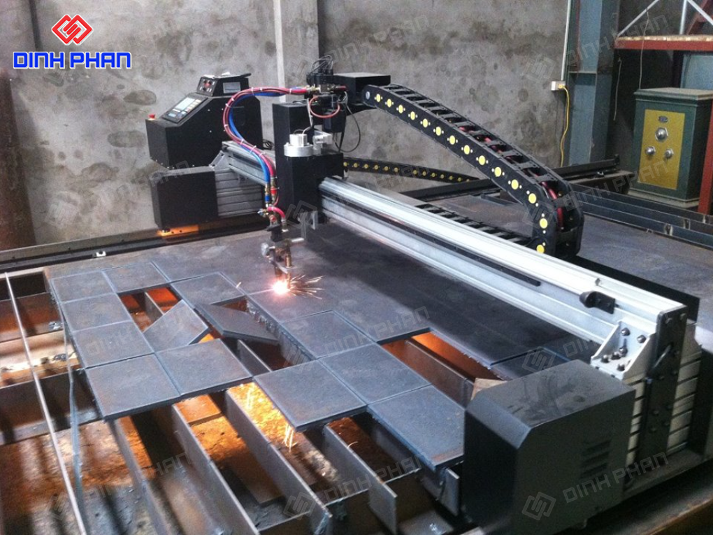 Cắt sắt tấm Đắk Lắk CNC, plasma, laser chính xác cao