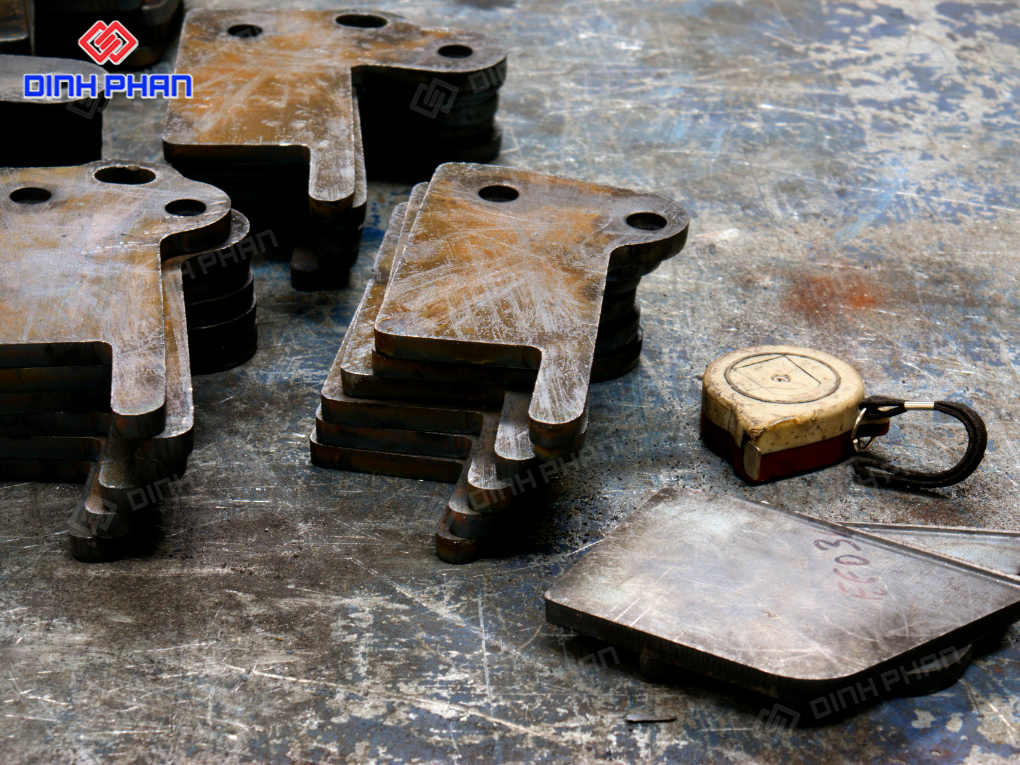 Dịch vụ cắt tôn tấm BMT & gia công kim loại