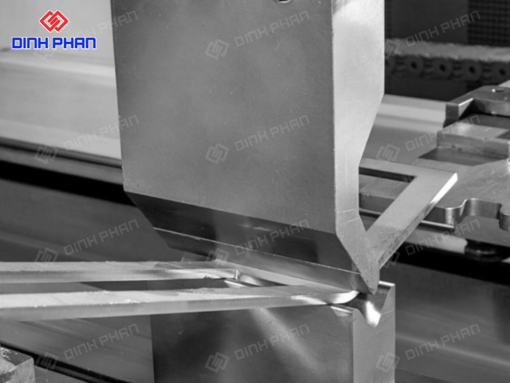 Gia công kim loại tấm Đắk Lắk tối ưu chi phí và thời gian Gia công kim loại tấm Đắk Lắk tối ưu chi phí và thời gian